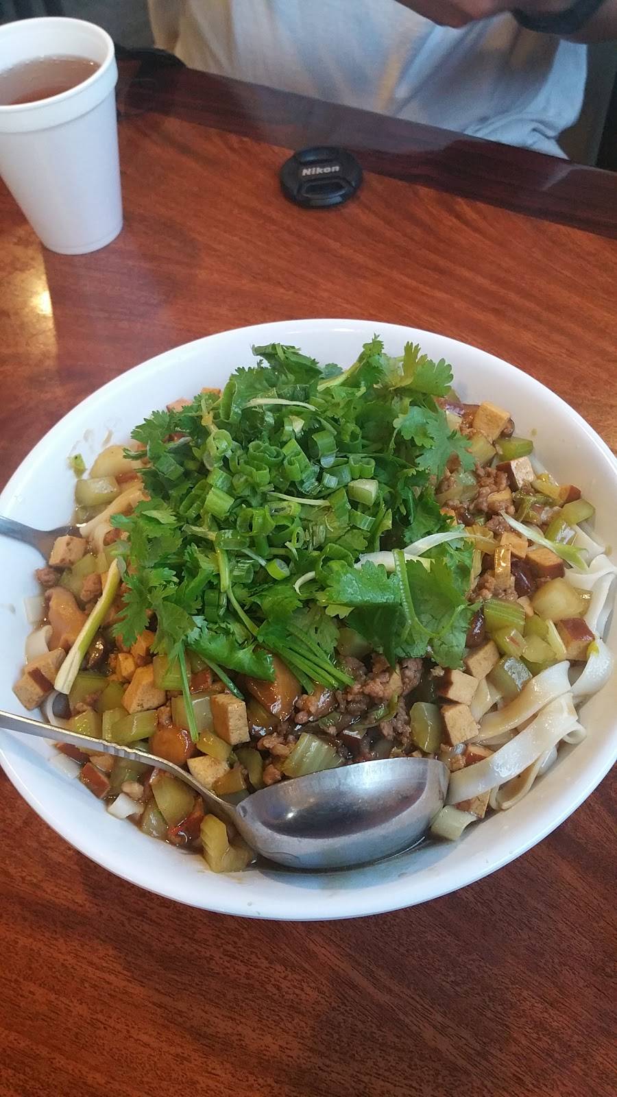 Chipotle Mexican Grill | restaurant | 191 E Campus View Blvd, Columbus, OH 43235, USA | 6147810793 OR +1 614-781-0793