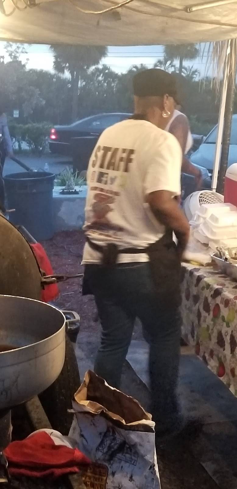 Da Grill | restaurant | 6760 Lantana Rd, Lake Worth, FL 33467, USA | 5619099393 OR +1 561-909-9393