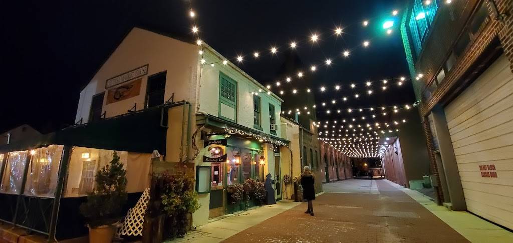 Mudhook Brewing Company | restaurant | 34 N Cherry Ln, York, PA 17401, USA | 7177473605 OR +1 717-747-3605