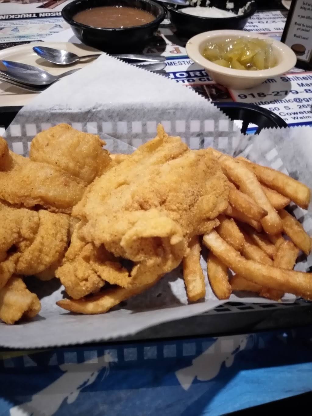 Fish Shack | restaurant | 11319 E Hwy 51, Coweta, OK 74429, USA | 9184863474 OR +1 918-486-3474