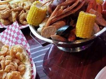 Seafood 24 | restaurant | 4564 Bennington Ave, Baton Rouge, LA 70808, USA | 2254121313 OR +1 225-412-1313