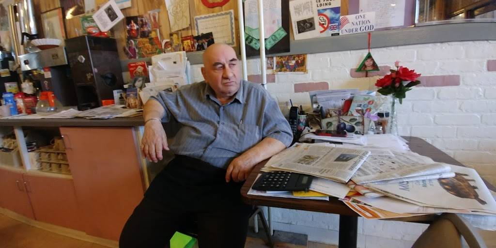 Balkan Restaurant | restaurant | 605 6th St, Racine, WI 53403, USA | 2626328292 OR +1 262-632-8292