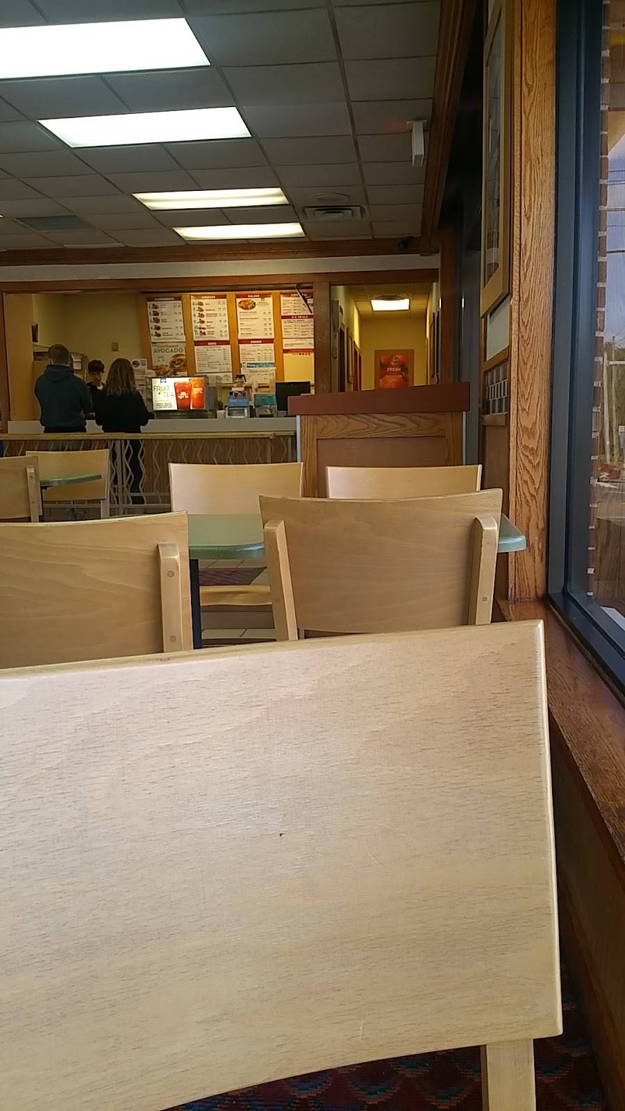 Wendys | restaurant | 3035 Canton Hwy, Marietta, GA 30066, USA | 7702129442 OR +1 770-212-9442