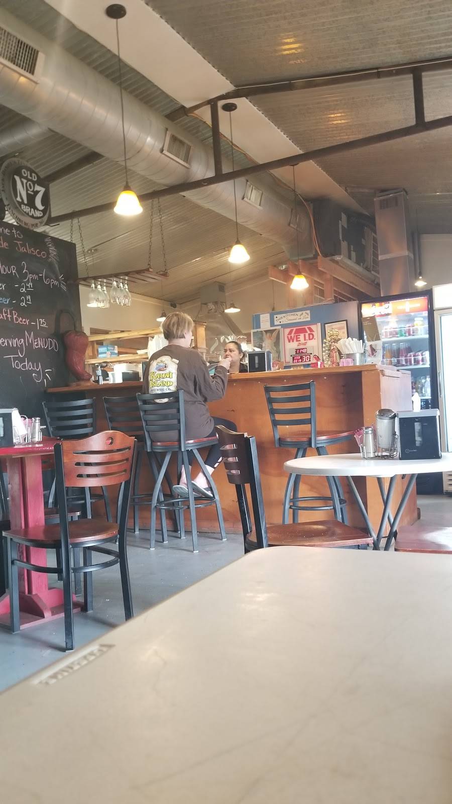 La Carreta de Jalisco | restaurant | 10561 FM 2200, Yancey, TX 78886, USA | 8307411775 OR +1 830-741-1775