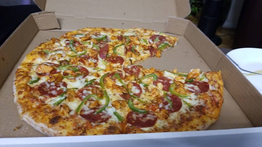 Everest Pizza | restaurant | 2310 Eglinton Ave E, Scarborough, ON M1K 2M2, Canada | 4162360000 OR +1 416-236-0000