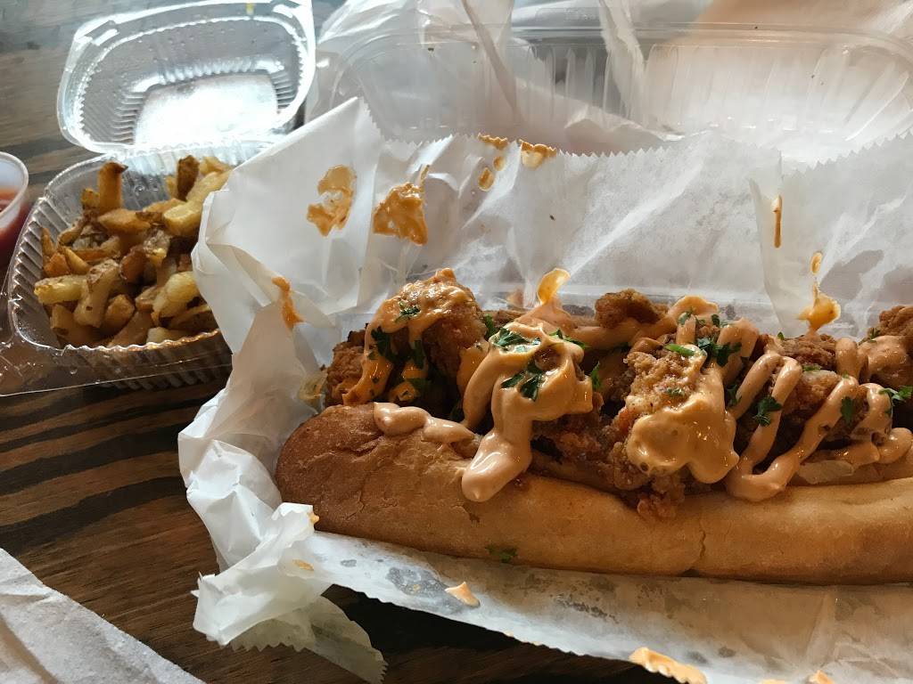 Po Boy Jim Bar and Grill | restaurant | 709 H St NE, Washington, DC 20002, USA | 2026217071 OR +1 202-621-7071