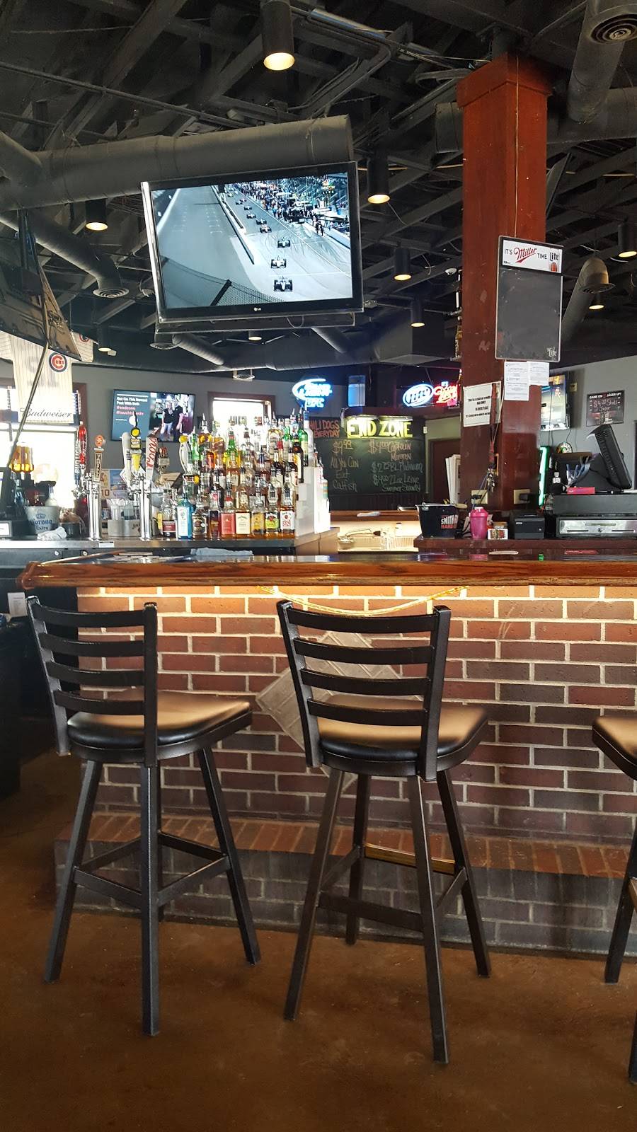 The End Zone Sports Bar & Grill | restaurant | 2408 Veterans Memorial Pkwy S, Lafayette, IN 47909, USA | 7654719663 OR +1 765-471-9663