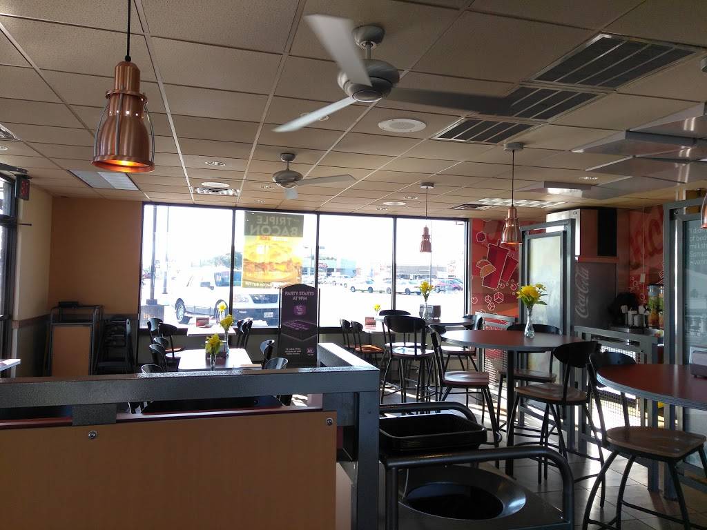 Jack in the Box | restaurant | 11910 Westheimer Rd, Houston, TX 77077, USA | 2817524889 OR +1 281-752-4889