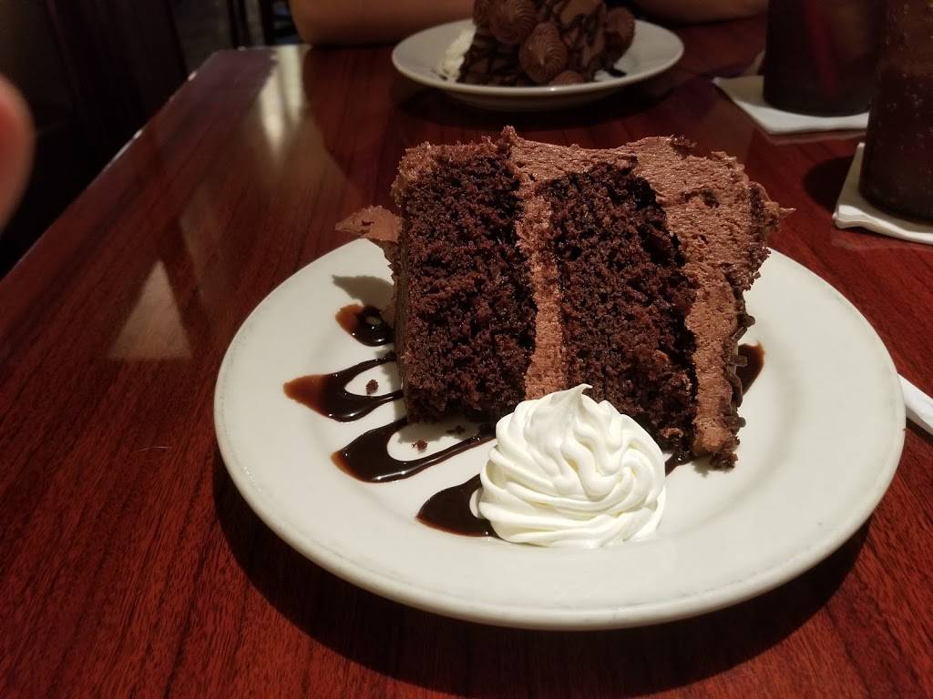 The Original Christos | restaurant | 107 W 1st St, Sanford, FL 32771, USA | 4073200799 OR +1 407-320-0799