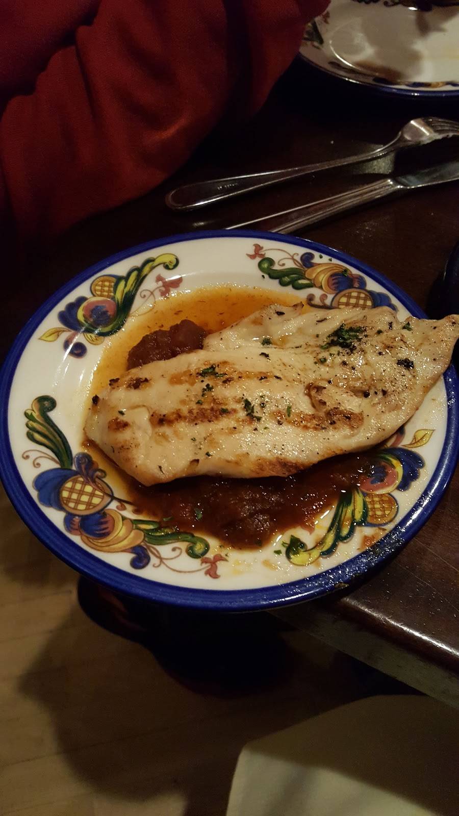 Solea Restaurant and Tapas Bar | restaurant | 388 Moody St, Waltham, MA 02453, USA | 7818941805 OR +1 781-894-1805