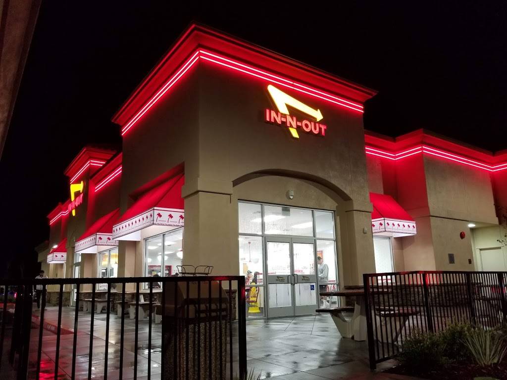 In-N-Out Burger | restaurant | 720 Admiral Callaghan Ln, Vallejo, CA 94591, USA | 8007861000 OR +1 800-786-1000