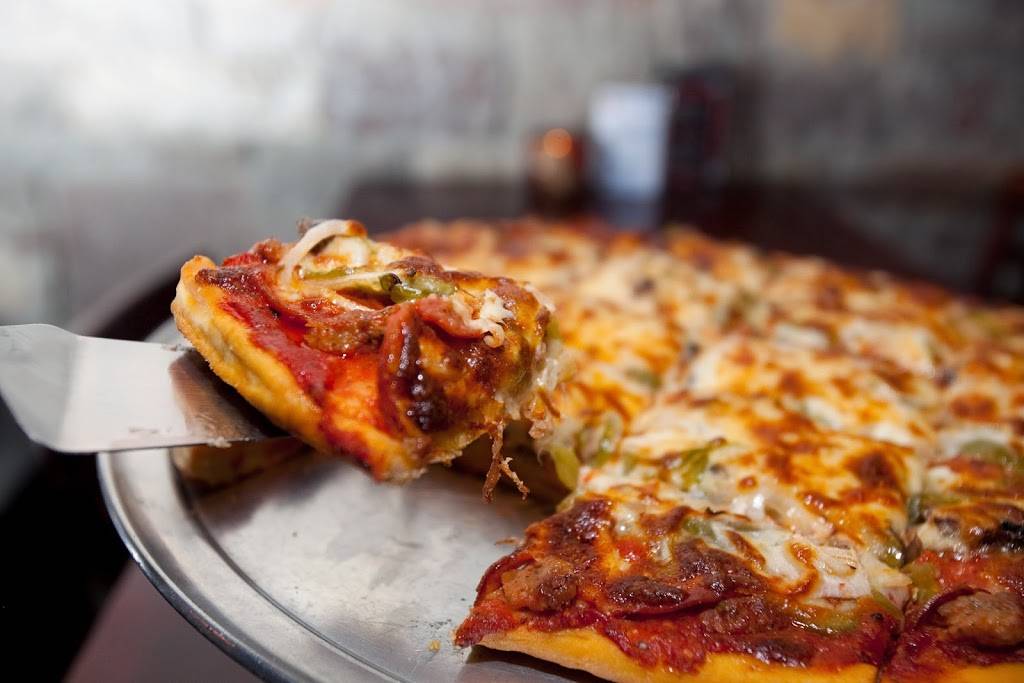 Evviva! Bar & Eatery | meal delivery | 2257, 1017 Front St, Lisle, IL 60532, USA | 6302419955 OR +1 630-241-9955