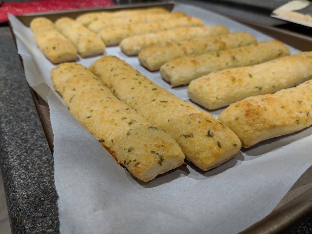 Guidos Take U Bake Pizza | restaurant | 1192 W Louise Ave, Manteca, CA 95336, USA | 2092396335 OR +1 209-239-6335