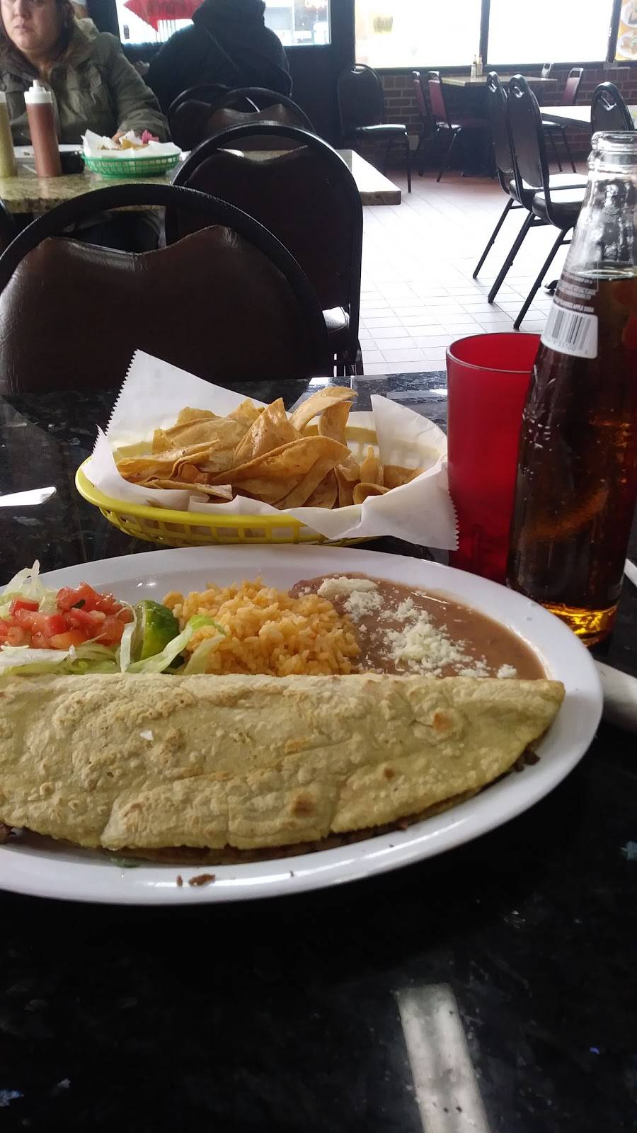 El Burrito Feliz | restaurant | 3219 W Cermak Rd, Chicago, IL 60623, USA | 7735221622 OR +1 773-522-1622