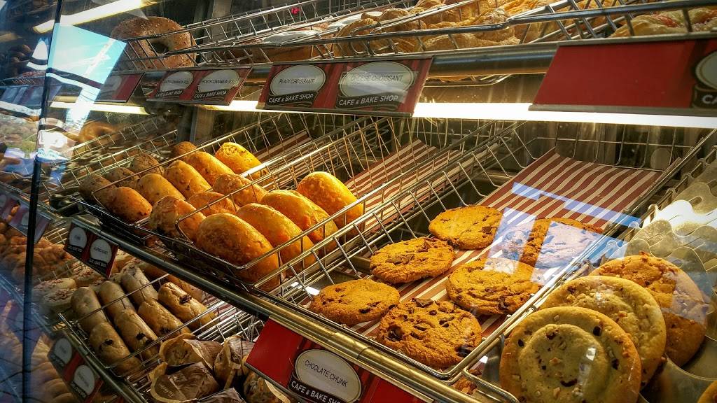 Tim Hortons | restaurant | 5470 N High St, Columbus, OH 43214, USA | 6144366591 OR +1 614-436-6591