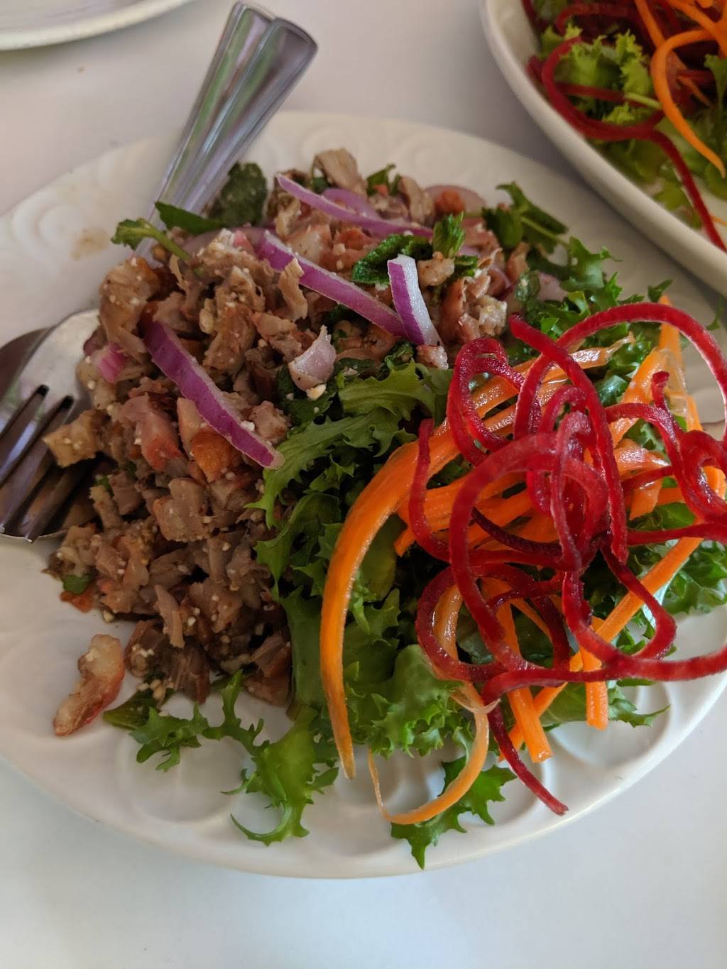 Phayathai | restaurant | 744 Boulevard Curé-Labelle, Blainville, QC J7C 2K3, Canada | 4508188817 OR +1 450-818-8817