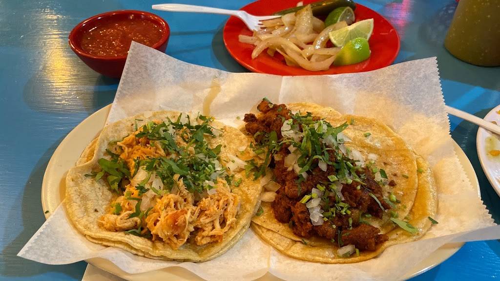 Tacos Don Betos | restaurant | 2401 Eastern Ave SE, Grand Rapids, MI 49507, USA | 6168053810 OR +1 616-805-3810