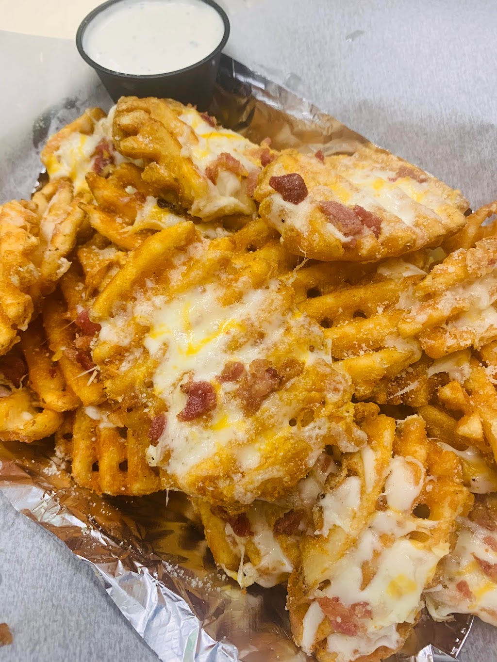 Krazy Karl’s Pizza | restaurant | 225 E 29th St Unit 100, Loveland, CO 80538, USA | 9709666969 OR +1 970-966-6969