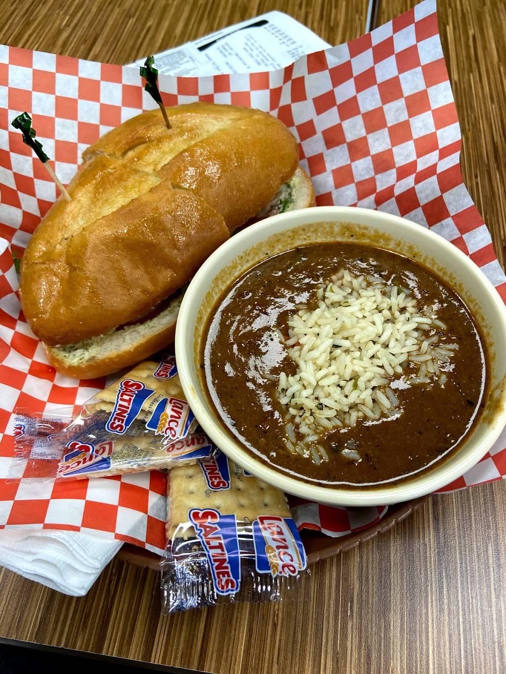 Fish n Tails oyster bar | restaurant | 1152 N Buckner Blvd, Dallas, TX 75218, USA | 4692507296 OR +1 469-250-7296