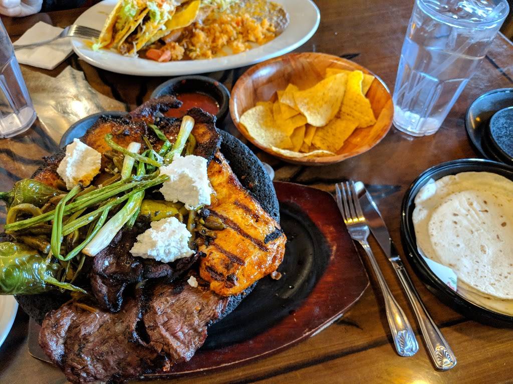 Azteca Mexican Restaurant | restaurant | 395 E Agate Ave, Granby, CO 80446, USA | 9705573014 OR +1 970-557-3014