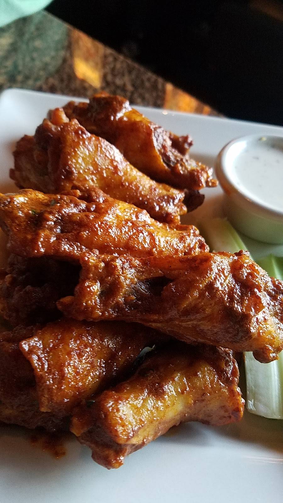 BJs Restaurant & Brewhouse | restaurant | 325 Outlet Shoppes Dr, Oklahoma City, OK 73128, USA | 4057879900 OR +1 405-787-9900