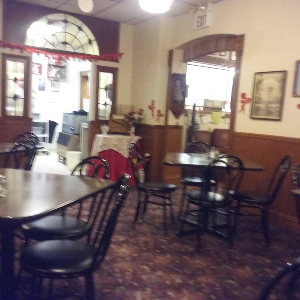 D Js Family Restaurant | restaurant | 9008 E Market Rd, Pittsford, MI 49271, USA | 5175232026 OR +1 517-523-2026