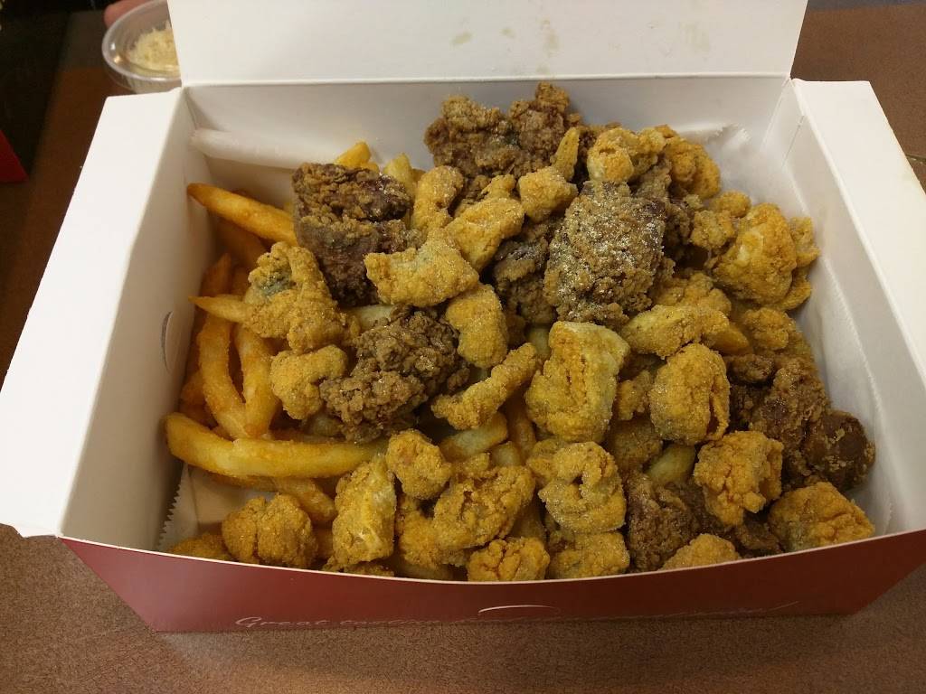 Hip Hop Fish & Chicken | restaurant | 227 E Baltimore St, Baltimore, MD 21202, USA | 4107277770 OR +1 410-727-7770