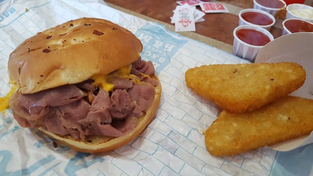 Arbys | restaurant | 851 US-81, Decatur, TX 76234, USA | 9406264938 OR +1 940-626-4938