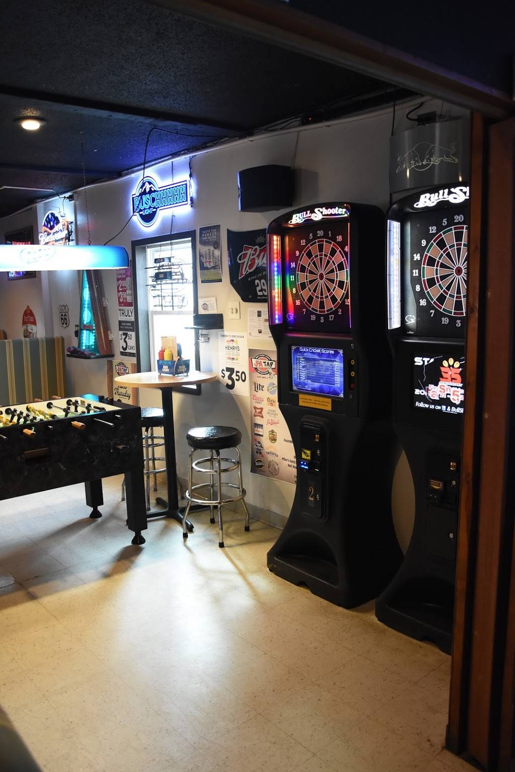 J&A Tap | restaurant | 440 N Dubuque St, North Liberty, IA 52317, USA | 3196263033 OR +1 319-626-3033