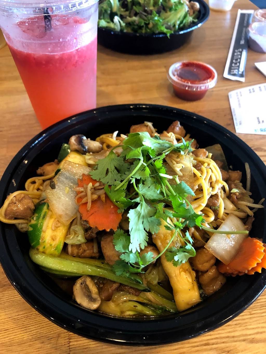 Hiccups | cafe | 1946 N Lakewood Blvd, Long Beach, CA 90815, USA | 5625975099 OR +1 562-597-5099