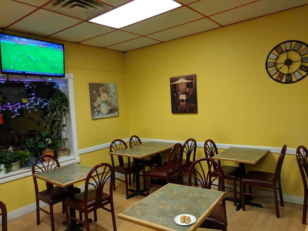 Pita Pockets Amherst | restaurant | Pita Pockets, 103 N Pleasant St, Amherst, MA 01002, USA | 4132563600 OR +1 413-256-3600