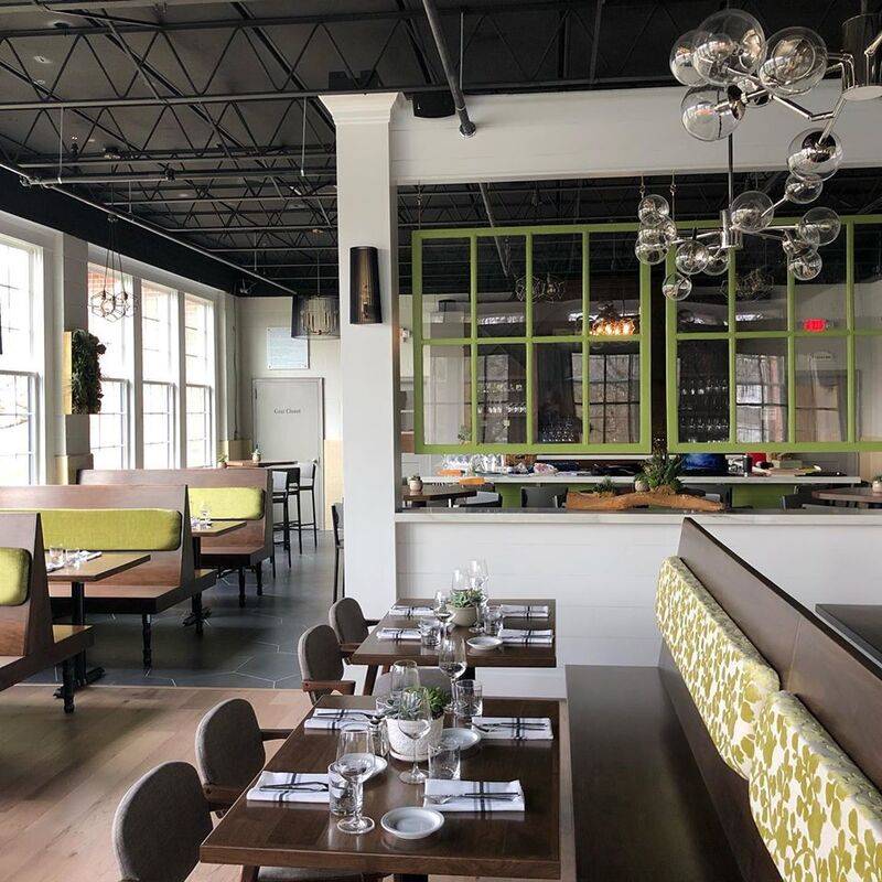 313 Franklin - Cocktails and Kitchen | restaurant | 313 Franklin St B, South Hill, VA 23970, USA | 4345849382 OR +1 434-584-9382