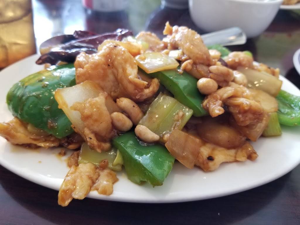 Dragon King | restaurant | 21415 Vanowen St, Canoga Park, CA 91303, USA | 8188877682 OR +1 818-887-7682