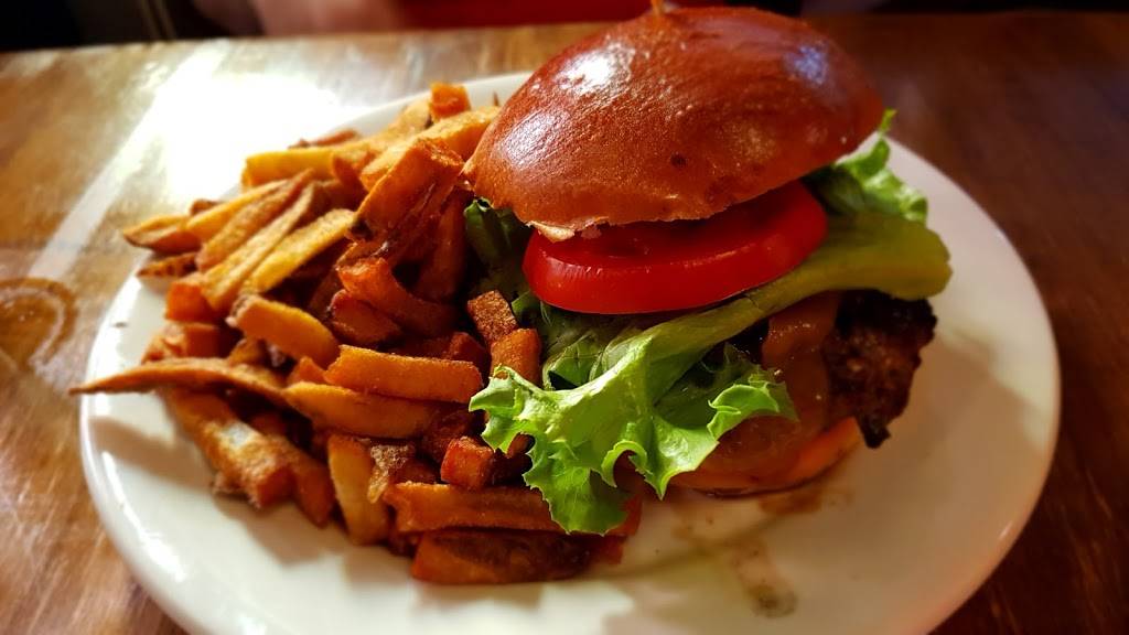 Cambridge Brewing Company | restaurant | 1 Kendall Square, Cambridge, MA 02139, USA | 6174941994 OR +1 617-494-1994