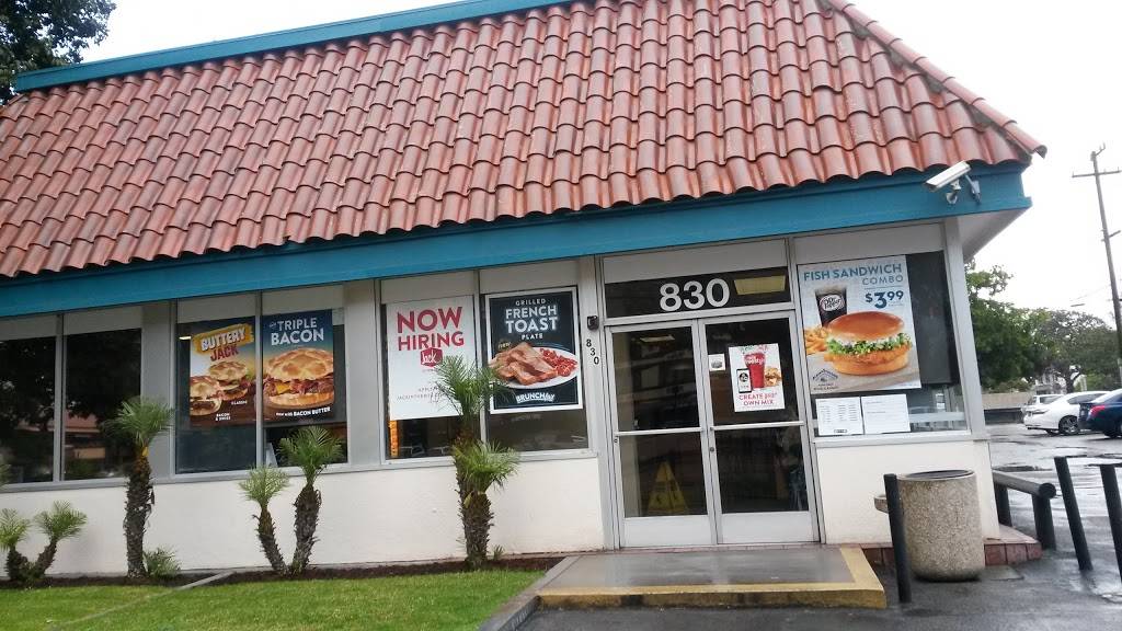 Jack in the Box | restaurant | 830 S Broadway, Santa Maria, CA 93454, USA | 8059225693 OR +1 805-922-5693