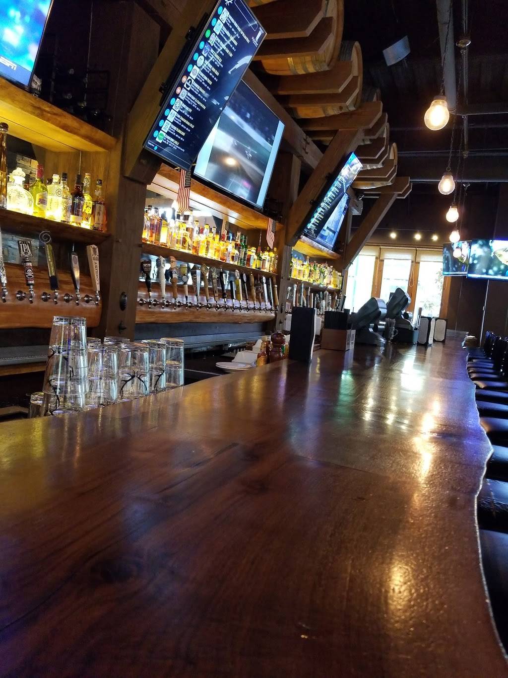 The Lodge Sports Grille | restaurant | 15117 Main St b101, Mill Creek, WA 98012, USA | 4252256347 OR +1 425-225-6347