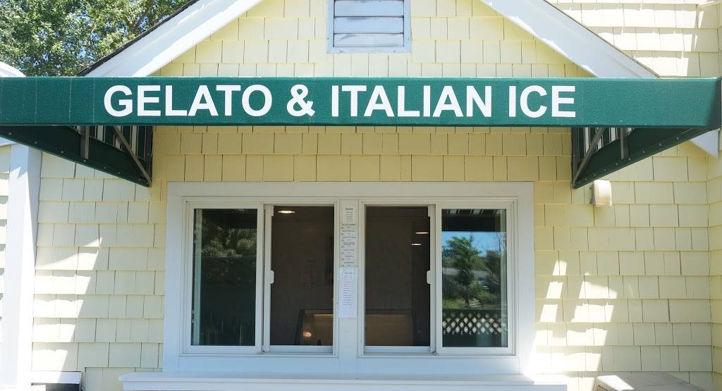 Scribanos Italian Market & Deli | restaurant | 302 MA-28, Harwich Port, MA 02646, USA | 7744087701 OR +1 774-408-7701