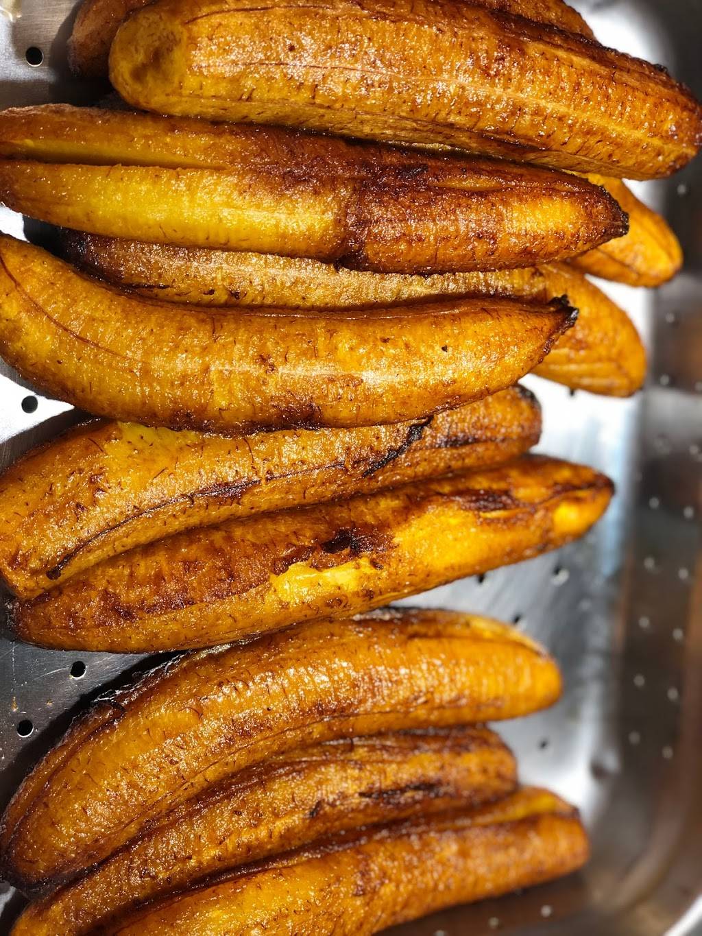 Sabor Latino 2 | restaurant | 4387 Boul St-Laurent, Montréal, QC H2W 1Z8, Canada | 5148481078 OR +1 514-848-1078