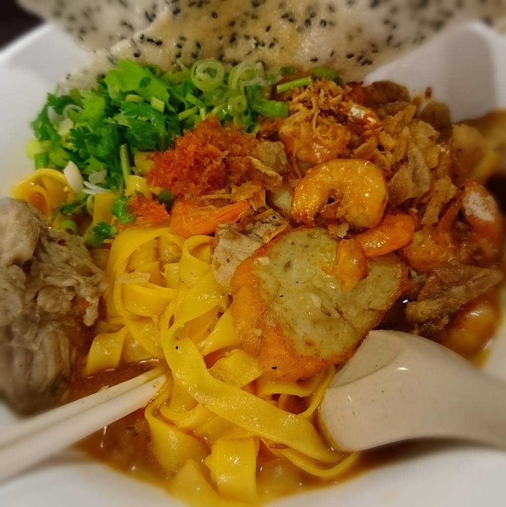 My Sisters Crawfish | restaurant | 272 Adams St, Dorchester, MA 02122, USA | 6172651100 OR +1 617-265-1100