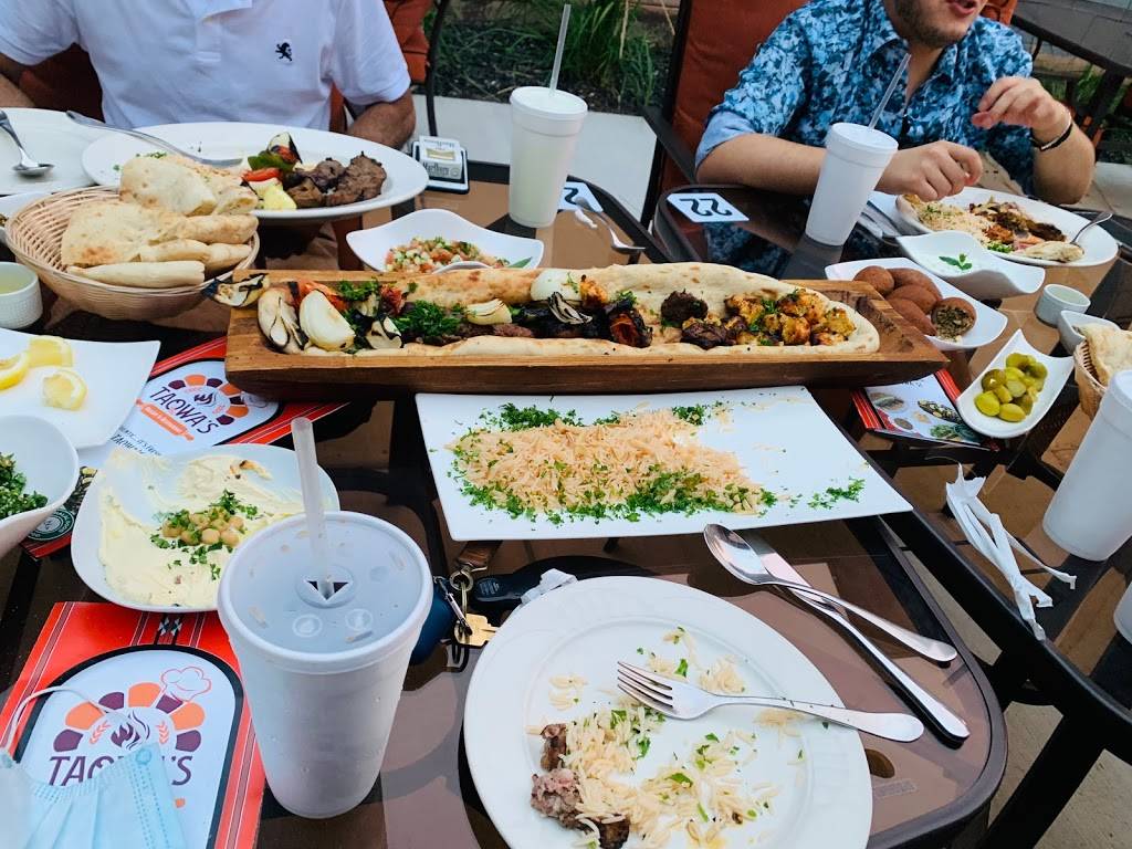 Taqwas Bakery and Restaurant | restaurant | 4651 S 27th St, Greenfield, WI 53221, USA | 4145396878 OR +1 414-539-6878