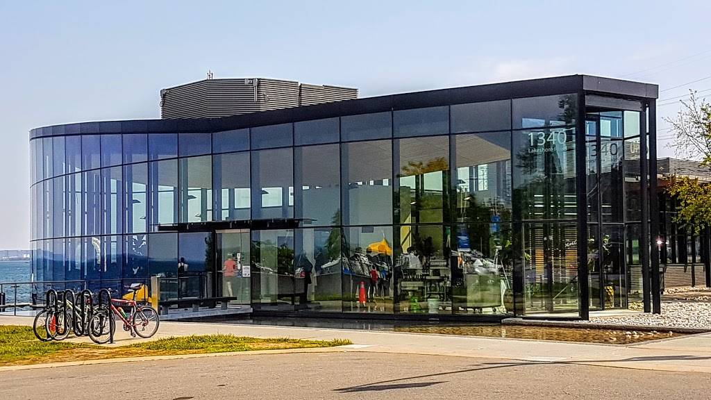 Spencers At The Waterfront | restaurant | 1340 Lakeshore Rd, Burlington, ON L7S 1B1, Canada | 9056337494 OR +1 905-633-7494