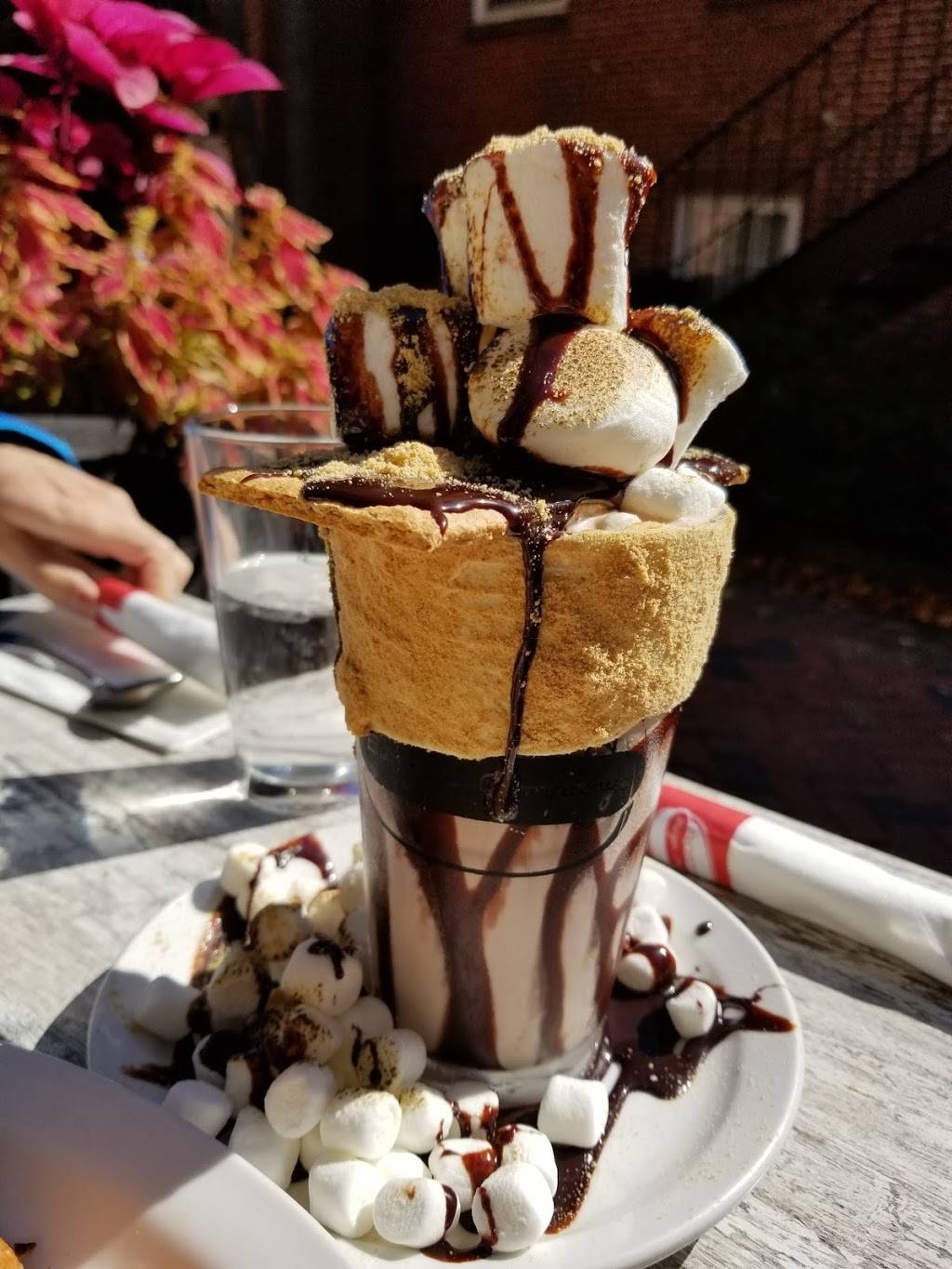 Boston Burger Company | restaurant | 133 Washington St, Salem, MA 01970, USA | 9784145910 OR +1 978-414-5910