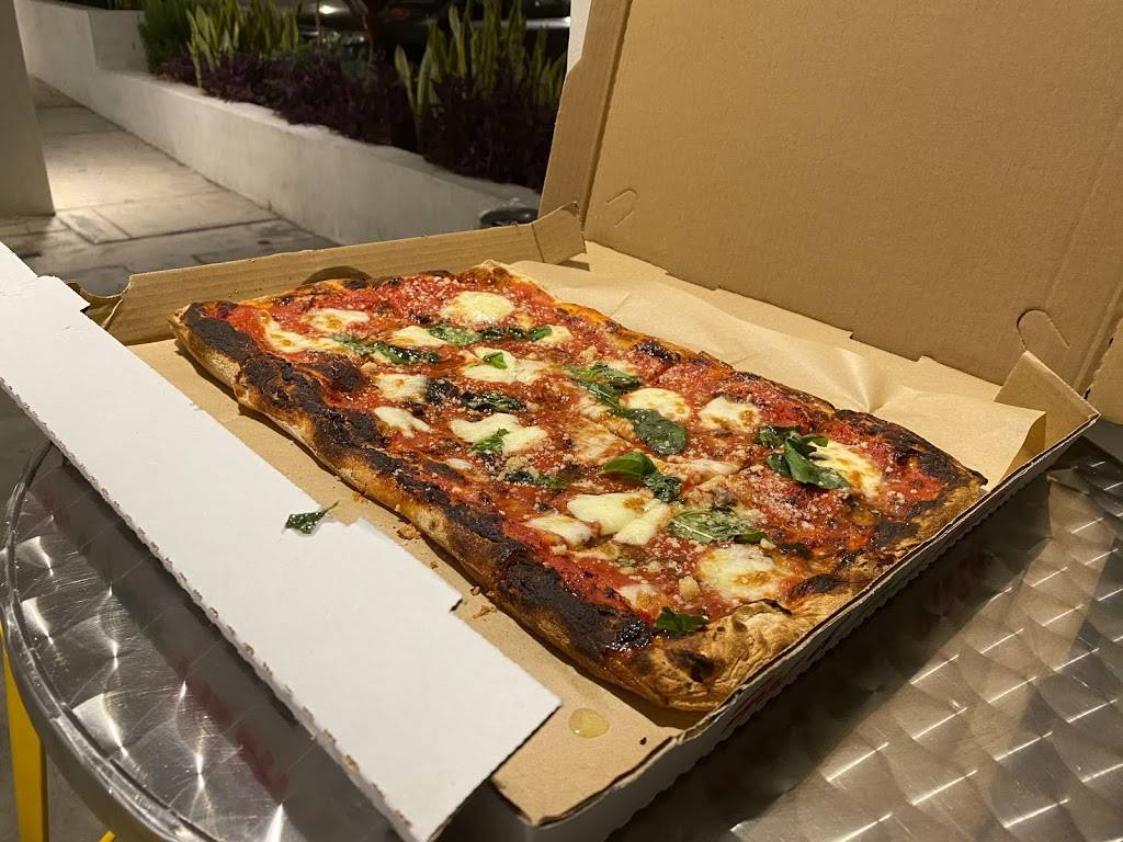 Bonizza | meal takeaway | 3272 Motor Ave Ste A, Los Angeles, CA 90034, USA | 3612664992 OR +1 361-266-4992