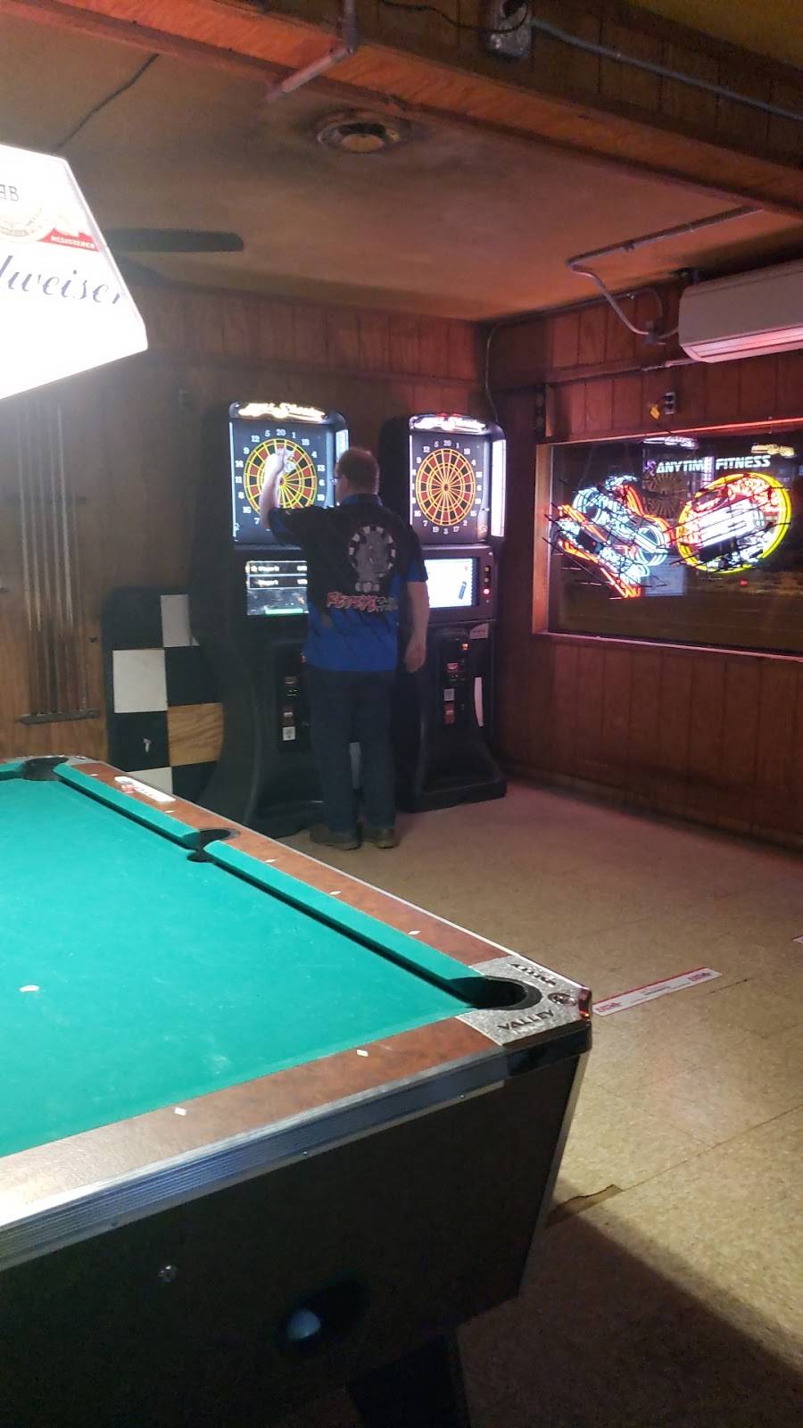 Rockys Bar & Grill | restaurant | 5314 N 2nd St, Loves Park, IL 61111, USA | 8158770378 OR +1 815-877-0378