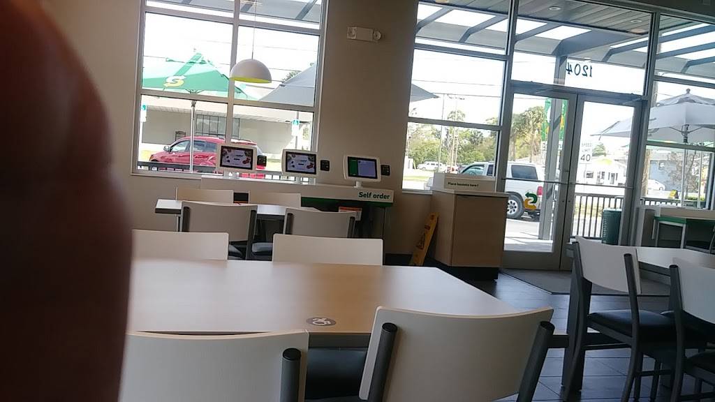 Subway | restaurant | 1204 N Woodland Blvd, DeLand, FL 32720, USA | 3867387155 OR +1 386-738-7155