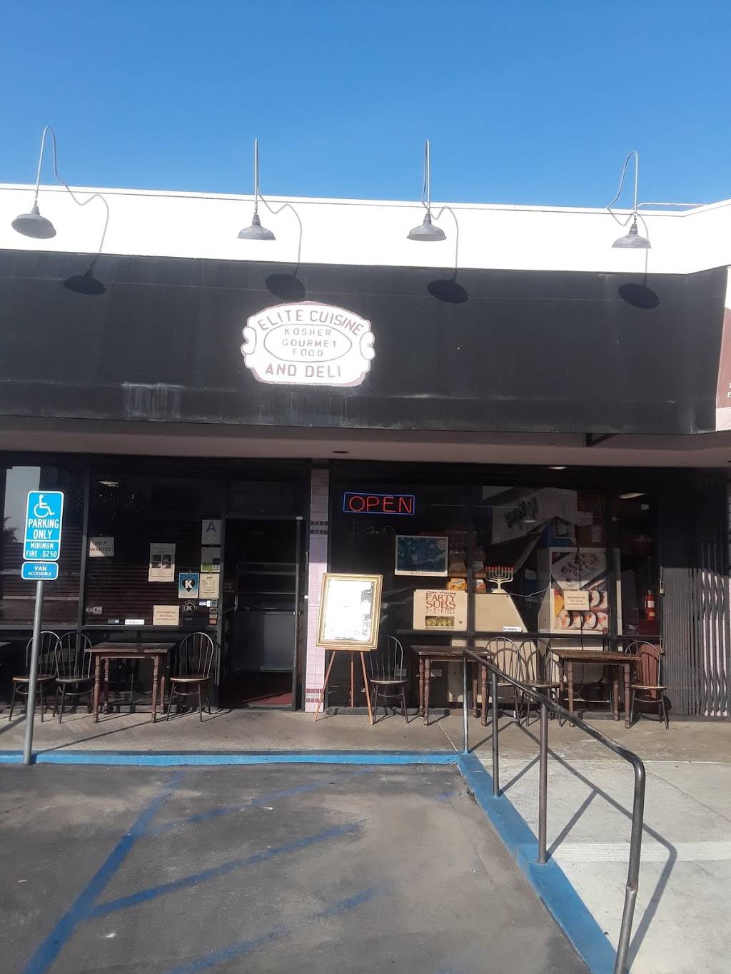 Elite Cuisine | meal takeaway | 7119 Beverly Blvd, Los Angeles, CA 90036, USA | 3239301303 OR +1 323-930-1303