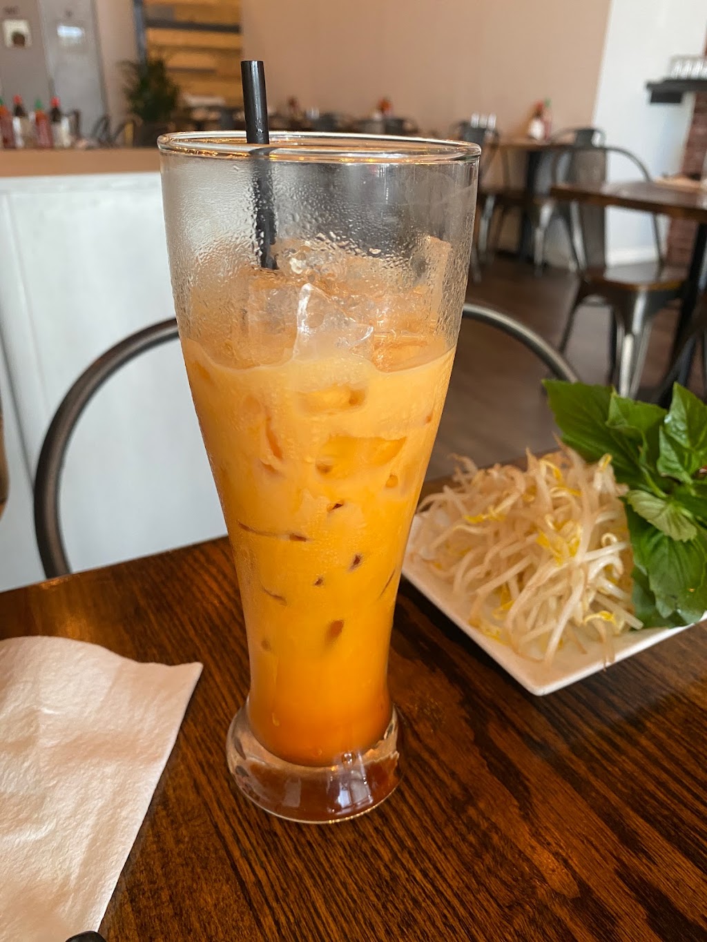 Pho and Roll Vietnamese Kitchen | restaurant | 216 N Highland Ave, Pittsburgh, PA 15206, USA | 4124042760 OR +1 412-404-2760