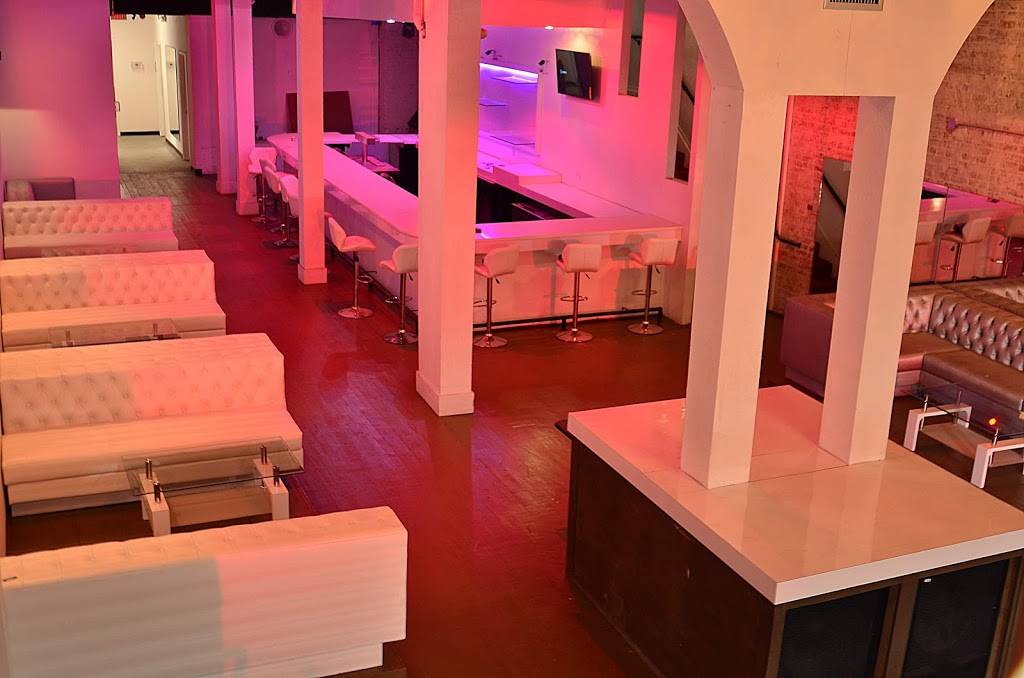 Ayden Lounge | restaurant | 1244 Broadway, Columbus, GA 31901, USA | 7065072644 OR +1 706-507-2644