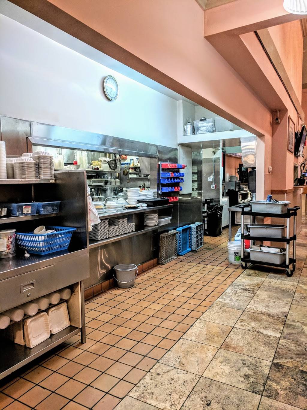 Broadway Bistro | restaurant | 349 Broadway, Millbrae, CA 94030, USA | 6506923378 OR +1 650-692-3378