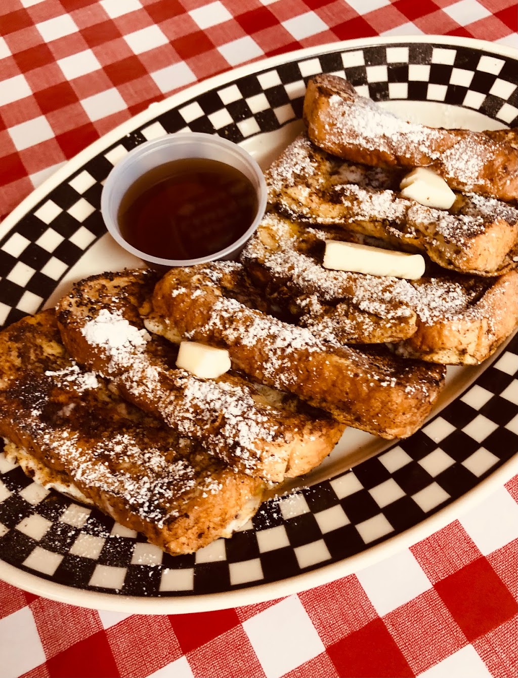 Chickasaw Country Store & Cafe | restaurant | 10550 TN-100, Henderson, TN 38340, USA | 7319893037 OR +1 731-989-3037